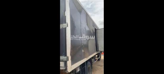 للبيع دفار نيسان تلاجة 97 - 5